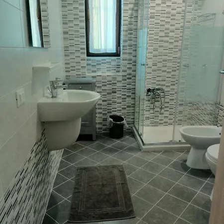 Margot Ca Bianca Maggiore Apartment Dormelletto